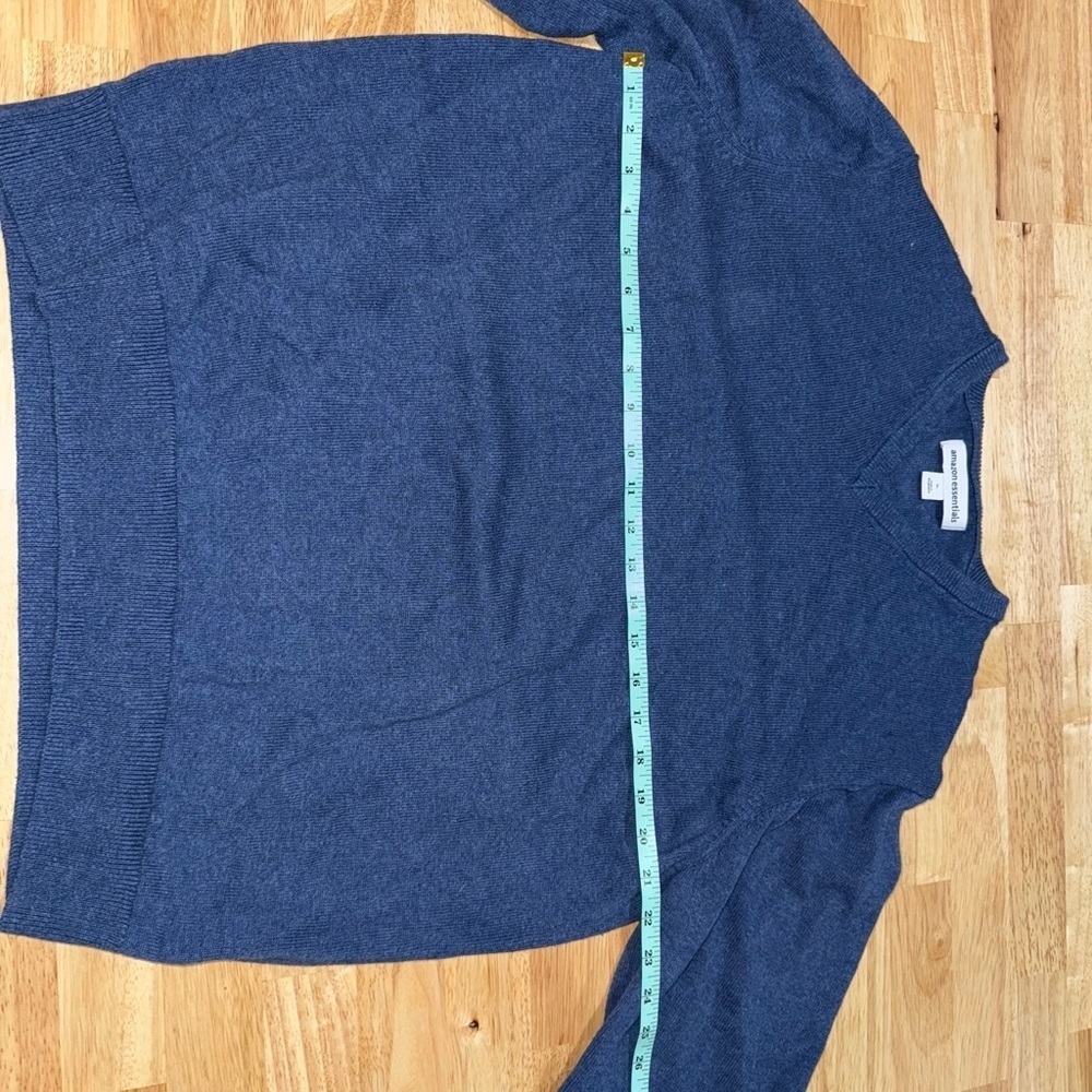 Amazon Essentials Blue V-Neck Sweater - Picture 7 of 9